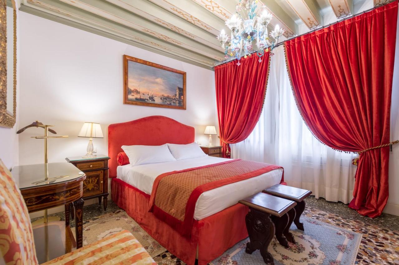 Ca' Dei Cuori On The Grand Canal Βενετία Εξωτερικό φωτογραφία