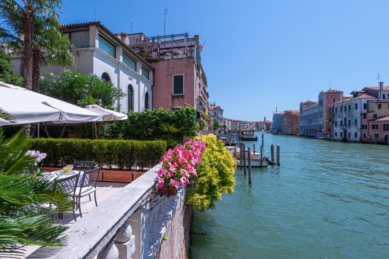 Ca' Dei Cuori On The Grand Canal Βενετία Εξωτερικό φωτογραφία